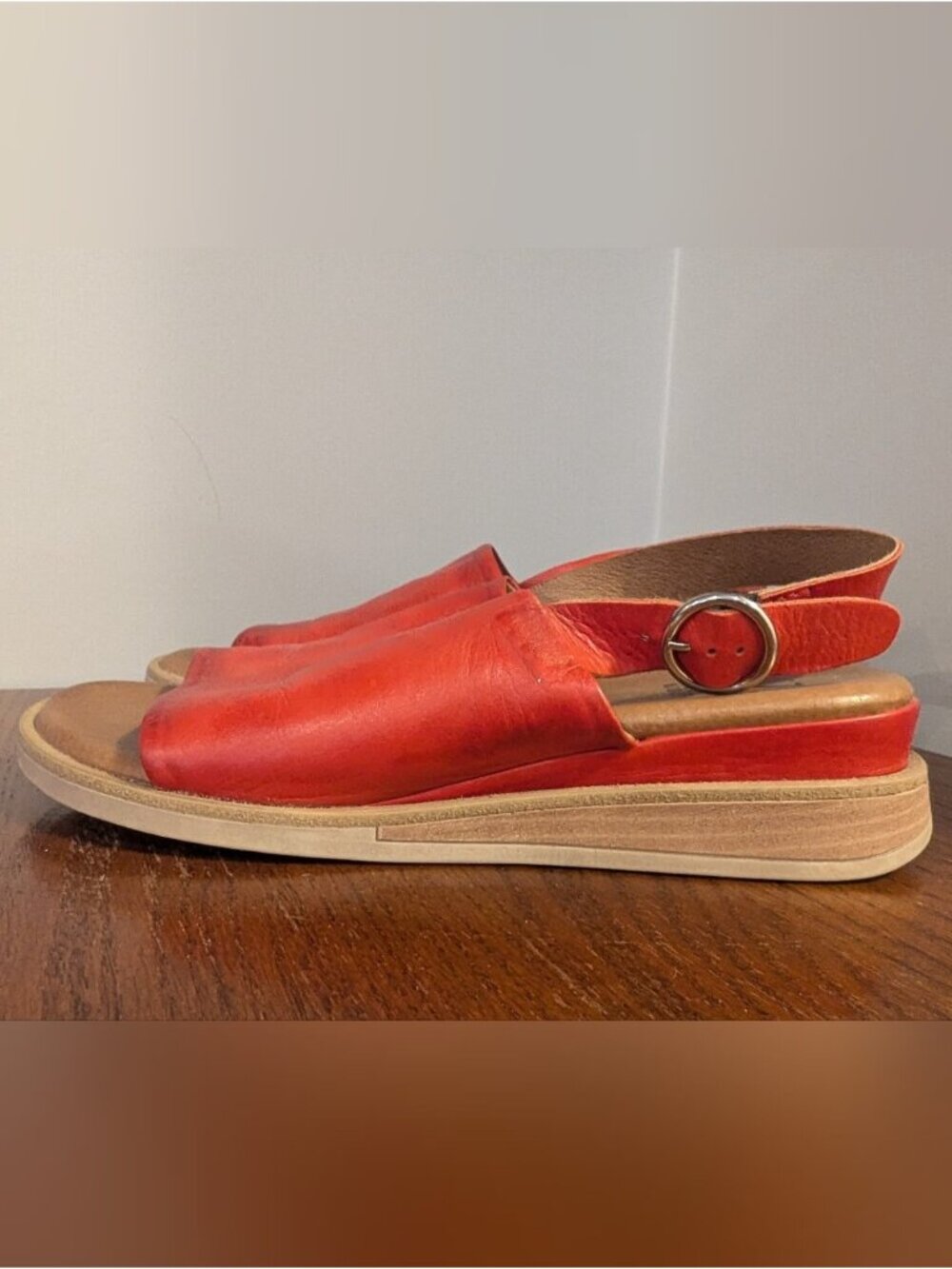Miz Mooz Cornwall Womens Coral Leather Hook & Loop Strap Sandals Sz 38 US 7 - Picture 10 of 12